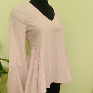 Bell sleeve top